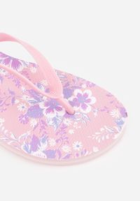 Renee - Różowe Japonki Basenowe z Ozdobną Wkładką w Kwiaty Metone. Okazja: na co dzień. Kolor: różowy. Wzór: kwiaty. Sezon: lato. Styl: wakacyjny, casual #8
