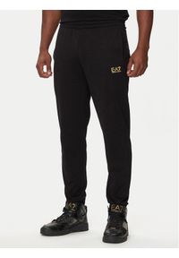 EA7 Emporio Armani Spodnie dresowe 8NPP66 PJVRZ 0208 Czarny Regular Fit. Kolor: czarny. Materiał: bawełna #1