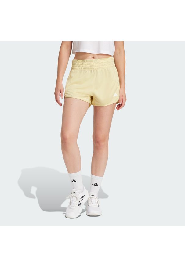 Adidas - Szorty Pacer Essentials Knit High-Rise. Kolor: żółty, biały, wielokolorowy. Materiał: materiał. Sport: fitness