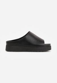 Born2be - Czarne Minimalistyczne Klapki na Grubej Podeszwie z Szerokim Paskiem Aciane. Okazja: na co dzień. Kolor: czarny. Materiał: satyna. Wzór: haft. Styl: casual #3