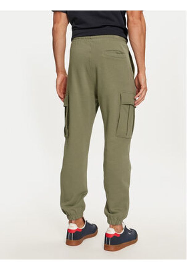 Jack & Jones - Jack&Jones Spodnie dresowe Kane 12263074 Zielony Relaxed Fit. Kolor: zielony. Materiał: bawełna