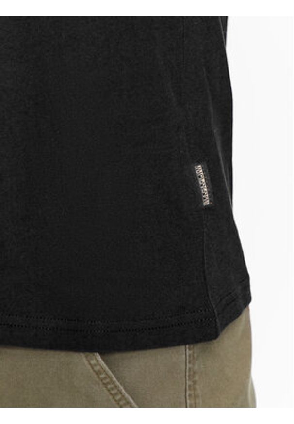 Napapijri Longsleeve Salis NP0A4HN7 Czarny Regular Fit. Kolor: czarny. Materiał: bawełna. Długość rękawa: długi rękaw