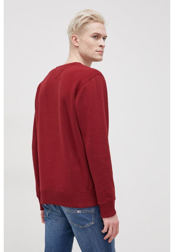 Tommy Jeans Bluza męska kolor bordowy z aplikacją. Okazja: na co dzień. Kolor: czerwony. Materiał: bawełna, dzianina. Wzór: aplikacja. Styl: casual