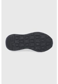 New Balance Buty W5740WR1 kolor kremowy na płaskiej podeszwie. Nosek buta: okrągły. Zapięcie: sznurówki. Kolor: beżowy. Materiał: guma. Obcas: na płaskiej podeszwie #5