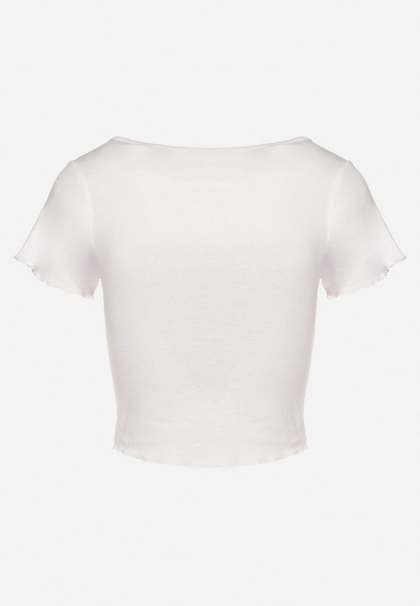 Born2be - Biały Bawełniany T-shirt o Dopasowanym Kroju z Guzikami Filareina. Okazja: na co dzień. Kolor: biały. Materiał: bawełna. Styl: klasyczny, elegancki, casual