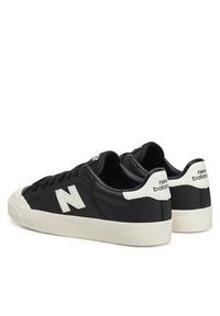 New Balance Trampki BB100LBK Czarny. Kolor: czarny. Materiał: skóra