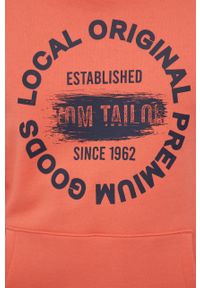 Tom Tailor bluza bawełniana męska kolor pomarańczowy z kapturem z nadrukiem. Typ kołnierza: kaptur. Kolor: pomarańczowy. Materiał: bawełna. Wzór: nadruk #2
