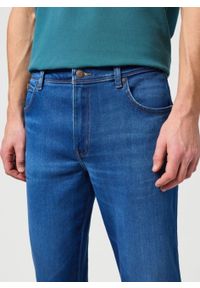 Wrangler - SPODNIE JEANSOWE MĘSKIE WRANGLER TEXAS RUSTIC 112352715. Okazja: do pracy, na co dzień. Styl: casual, klasyczny #5