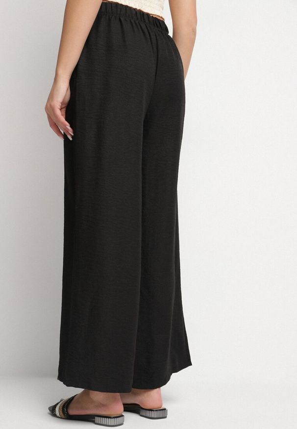 Born2be - Czarne Szerokie Spodnie Palazzo z Wysokim Stanem Aranwenna. Okazja: na spacer, na co dzień. Stan: podwyższony. Kolor: czarny. Styl: casual, elegancki
