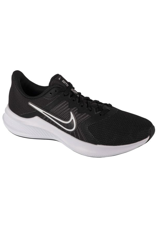 Buty do biegania męskie Nike Downshifter 11. Zapięcie: sznurówki. Kolor: czarny. Materiał: materiał, tkanina, skóra. Szerokość cholewki: normalna. Model: Nike Downshifter