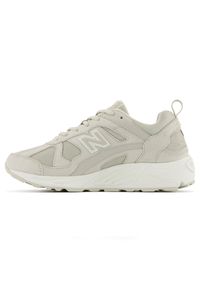 Buty unisex New Balance CM878JS1 – beżowe. Kolor: beżowy. Materiał: zamsz, guma. Szerokość cholewki: normalna #5