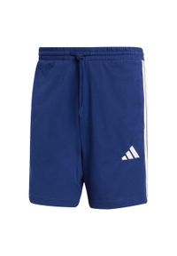 Adidas - Szorty Essentials 3-Stripes Single Jersey 7-Inch. Kolor: biały, wielokolorowy, niebieski. Materiał: jersey