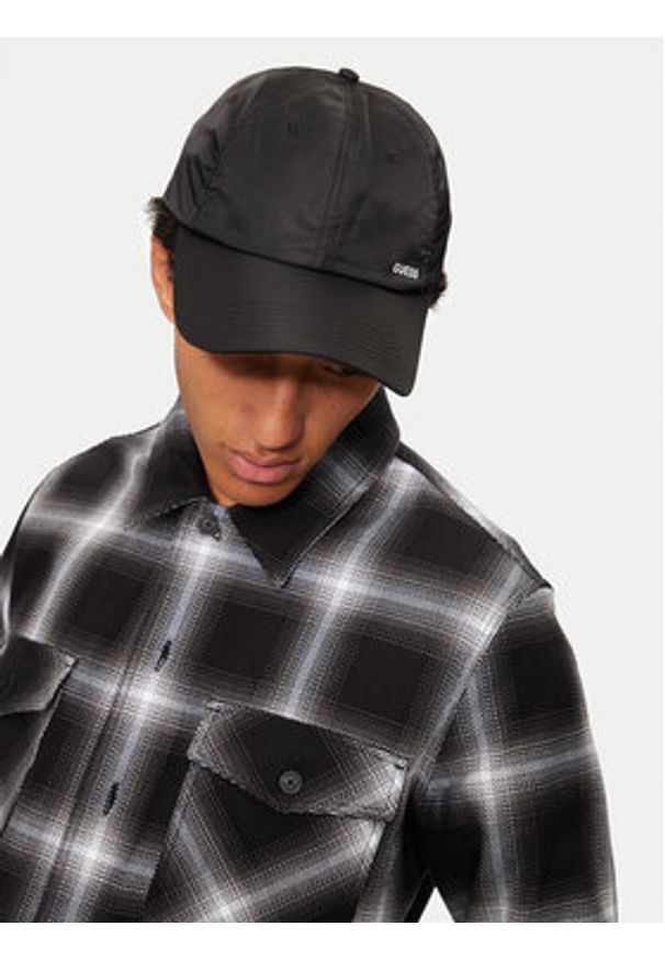 Guess Czapka z daszkiem AM9415 NYL01 Czarny. Kolor: czarny. Materiał: poliamid, materiał, nylon