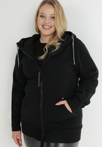 Born2be - Czarna Bluza z Kapturem i Podszewką z Polaru Panenia. Typ kołnierza: kaptur. Kolekcja: plus size. Kolor: czarny. Materiał: polar #6