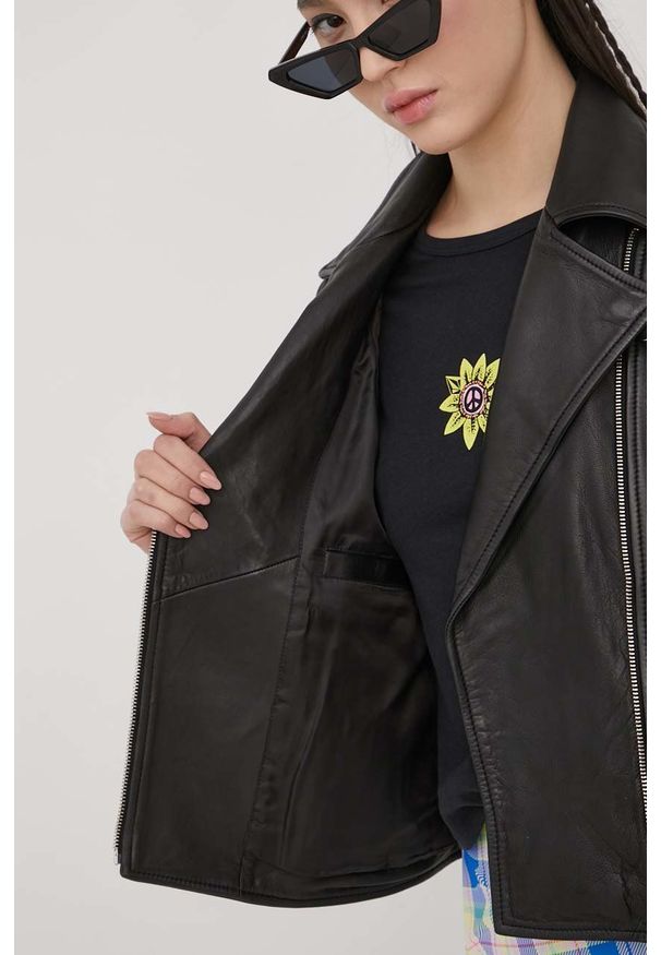 Superdry ramoneska skórzana damska kolor czarny przejściowa. Kolor: czarny. Materiał: skóra. Styl: klasyczny