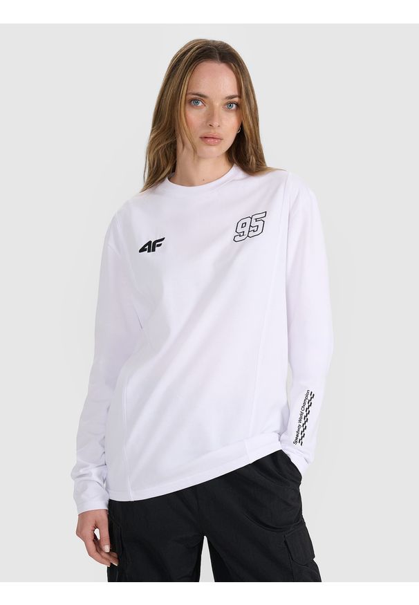 4f - 4F Longsleeve regular męski 4F x Bartosz Zmarzlik - biały M. Okazja: na co dzień. Kolor: biały. Materiał: bawełna, jersey, dzianina. Długość rękawa: długi rękaw. Długość: długie. Wzór: napisy, gładki, haft, ze splotem. Styl: sportowy, klasyczny, casual