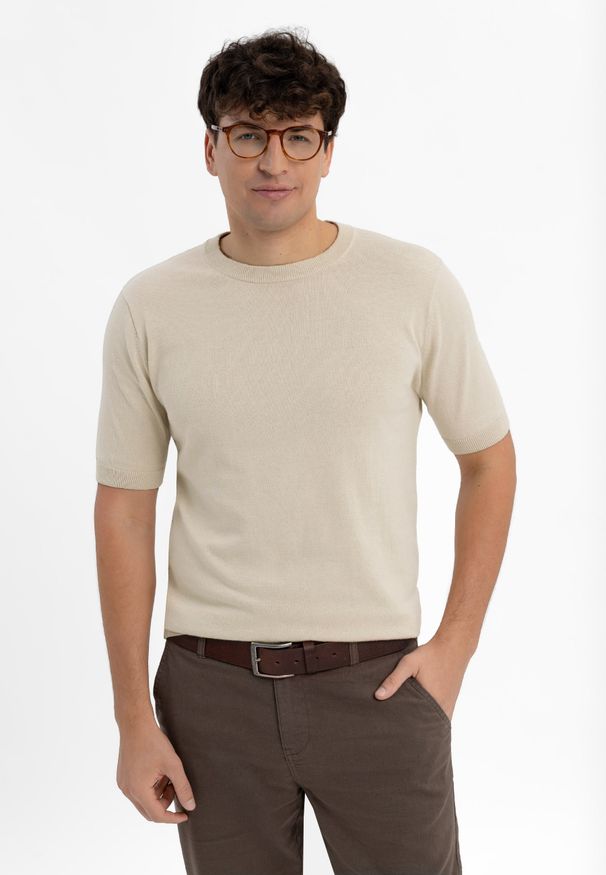 Volcano - T-shirt basic z dzianiny TM-BURRO. Materiał: dzianina. Długość rękawa: krótki rękaw. Długość: krótkie. Wzór: gładki. Styl: klasyczny