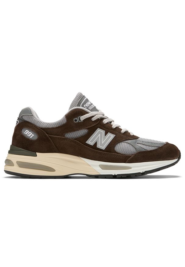 Buty męskie New Balance U991BG2 – brązowe. Kolor: brązowy. Materiał: guma, skóra. Szerokość cholewki: normalna. Sport: bieganie