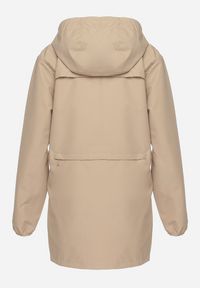 Born2be - Beżowa Kurtka Wiatrówka na Zamek Błyskawiczny z Kapturem Radisca. Typ kołnierza: kaptur. Kolor: beżowy #2