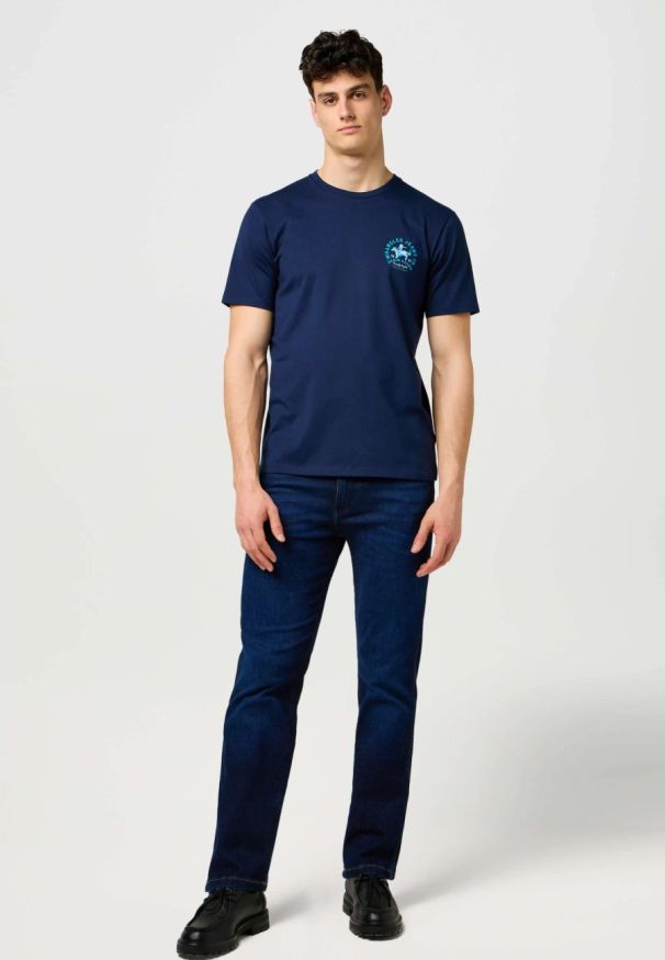 Wrangler - MĘSKA KOSZULKA WRANGLER SMALL GRAPHIC TEE NAVY 112371471