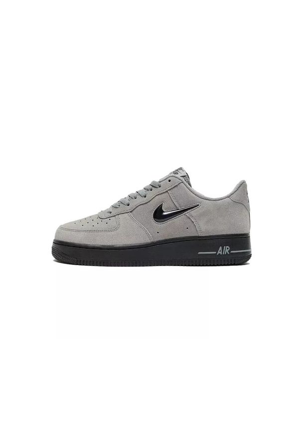 Buty Sportowe na co dzień Męskie Nike Air Force 1. Okazja: na co dzień. Kolor: szary. Model: Nike Air Force. Sport: bieganie