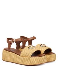 Love Moschino - LOVE MOSCHINO Sandały JA16127I0OJR610B Beżowy. Kolor: beżowy. Materiał: materiał #3