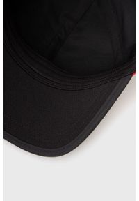 Puma czapka kolor czarny z aplikacją. Kolor: czarny. Wzór: aplikacja