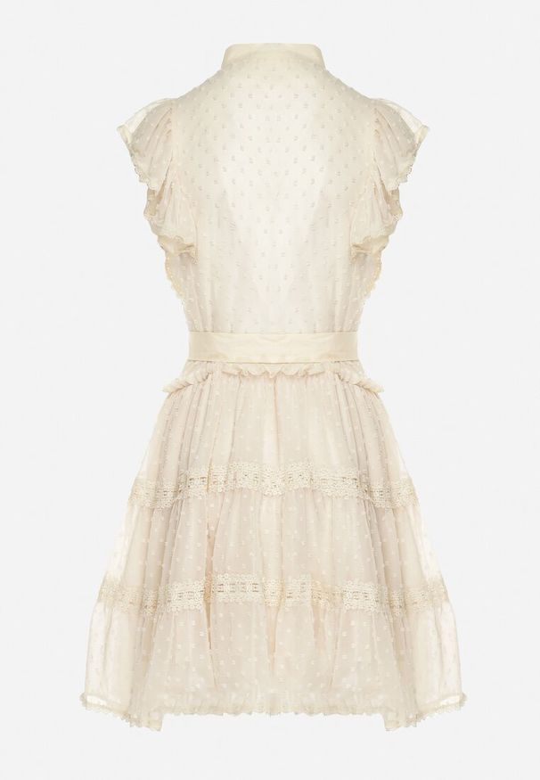 Born2be - Jasnobeżowa Koszulowa Sukienka Mini z Falbankami i Wiązanym Paskiem Divertire. Typ kołnierza: kołnierz z falbankami. Kolor: beżowy. Materiał: materiał, tkanina. Typ sukienki: koszulowe. Długość: mini