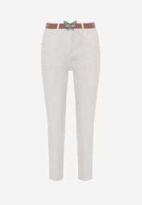 Renee - Białe Jeansy z Bawełną i Wiskozą High Waist Ozdobione Paskiem i Motylem Neviasi. Okazja: na co dzień. Stan: podwyższony. Kolor: biały. Wzór: aplikacja. Styl: casual, elegancki #8
