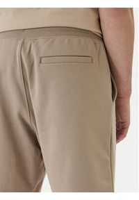 TOMMY HILFIGER - Tommy Hilfiger Szorty sportowe Logo MW0MW43068 Beżowy Regular Fit. Kolor: beżowy. Materiał: bawełna. Styl: sportowy #5