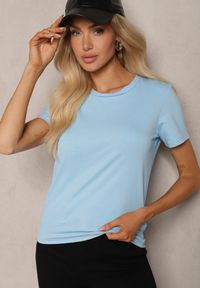 Renee - Niebieski T-shirt z Krótkim Rękawem i Okrągłym Dekoltem Tiarella. Kolor: niebieski. Materiał: jeans. Długość rękawa: krótki rękaw. Długość: krótkie. Wzór: aplikacja. Styl: klasyczny, elegancki #5