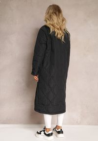 Renee - Czarny Długi Płaszcz Kurtka Ozdobiona Pikowaniem Hamid. Kolor: czarny. Długość: długie. Wzór: aplikacja #2