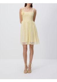 Reserved - Koronkowa sukienka - jasnożółty. Kolor: żółty. Materiał: koronka. Styl: klasyczny #1
