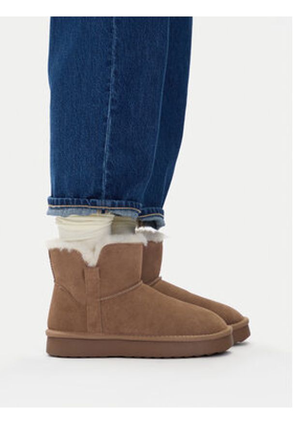 Lasocki Śniegowce CEO-HJF241211-5 Brązowy. Kolor: brązowy. Materiał: skóra, zamsz