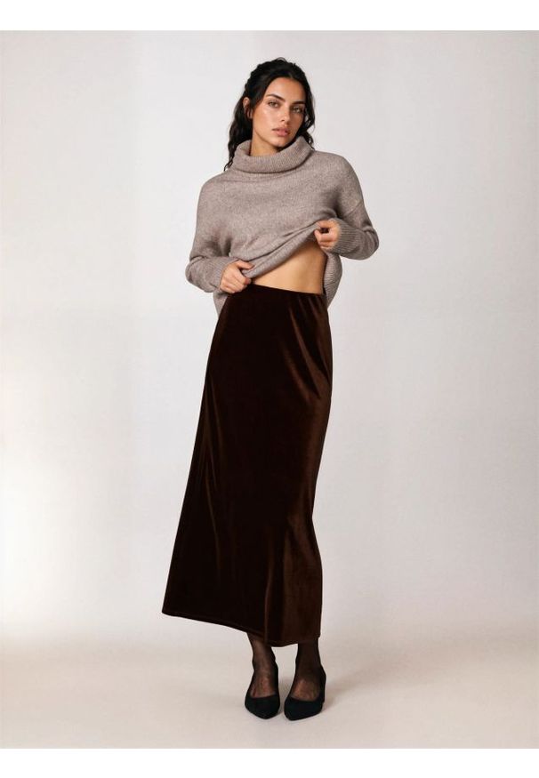 Sinsay - Spódnica maxi z gumką w pasie - brązowy. Kolor: brązowy