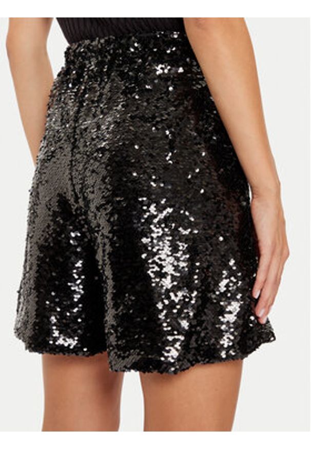 only - ONLY Szorty materiałowe Solfi 15328928 Czarny Regular Fit. Kolor: czarny. Materiał: syntetyk