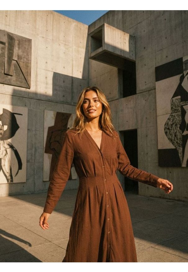 Sinsay - Wiskozowa koszulowa sukienka midi z domieszką lnu - brązowy. Kolor: brązowy. Materiał: wiskoza, len. Typ sukienki: koszulowe. Długość: midi