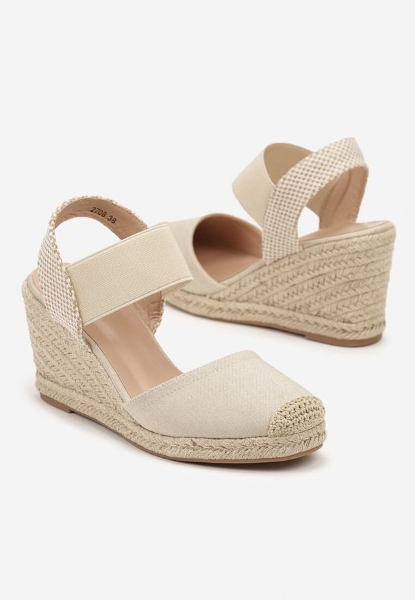Born2be - Jasnobeżowe Sandały z Plecionką na Koturnie w Stylu Espadryli Laxisa. Kolor: beżowy. Sezon: lato. Obcas: na koturnie