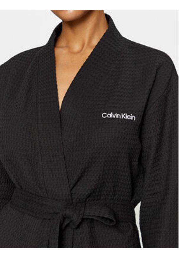 Calvin Klein Underwear Szlafrok 000QS7053E Czarny. Kolor: czarny. Materiał: syntetyk