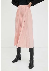 Samsoe & Samsoe - Samsoe Samsoe spódnica kolor różowy midi rozkloszowana. Kolor: różowy. Materiał: poliester #4