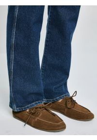 Big-Star - Mokasyny damskie ze skóry naturalnej zamszowej jasnobrązowe TT274202 802. Okazja: na co dzień. Nosek buta: okrągły. Zapięcie: bez zapięcia. Kolor: brązowy. Materiał: zamsz, skóra. Styl: casual, elegancki, klasyczny #5