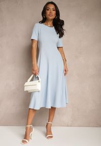 Renee - Niebieska Sukienka Rozkloszowana o Taliowanym Fasonie Telaswena. Okazja: na co dzień. Kolor: niebieski. Styl: elegancki, casual #4