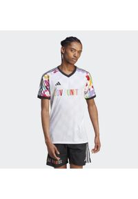 Adidas - Koszulka Pride Tiro. Kolor: biały. Materiał: materiał. Sport: piłka nożna