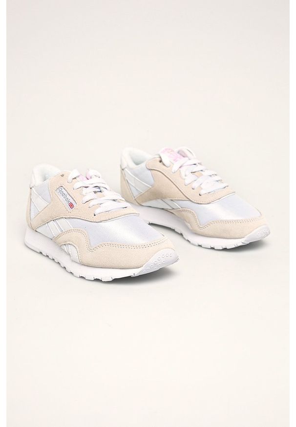 Reebok Classic - Buty CL Nylon. Nosek buta: okrągły. Zapięcie: sznurówki. Kolor: beżowy. Materiał: nylon. Model: Reebok Nylon, Reebok Classic