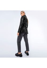 Wittchen - Damska kurtka skórzana z paskiem czarna. Kolor: czarny. Materiał: skóra. Sezon: wiosna, jesień. Styl: klasyczny, elegancki #5