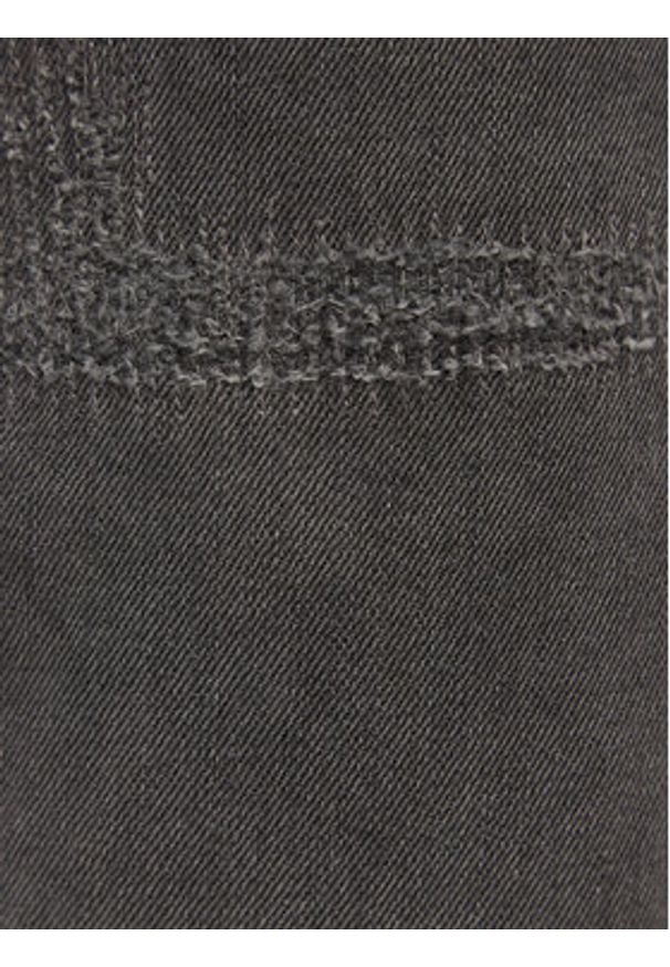 Balmain Jeansy DH1MI043DE68 Szary Regular Fit. Kolor: szary