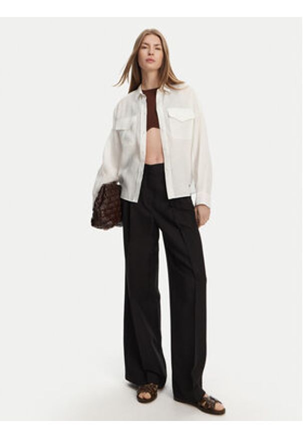 Weekend Max Mara Koszula Spoleto 2515111042 Biały Regular Fit. Kolor: biały. Materiał: len