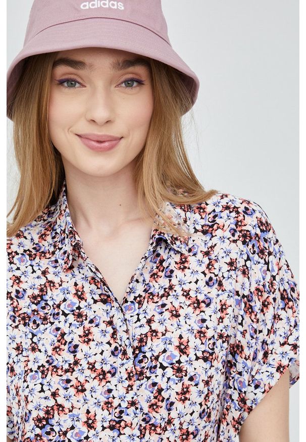 Vero Moda sukienka kolor czarny mini prosta. Okazja: na co dzień. Kolor: czarny. Materiał: tkanina, materiał, wiskoza. Typ sukienki: proste. Styl: casual. Długość: mini