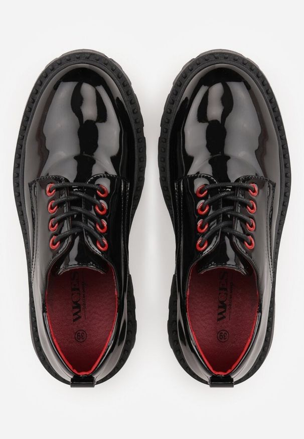 Renee - Czarno-Czerwone Eleganckie Półbuty Oksfordki VICES ze Sznurowaniem i Platformą Anatala. Okazja: na co dzień, na randkę. Zapięcie: sznurówki. Kolor: czarny. Materiał: jeans. Obcas: na platformie. Styl: elegancki