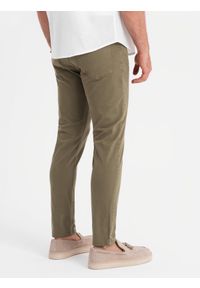 Ombre Clothing - Spodnie męskie chino o dopasowanym kroju - oliwkowe V3 OM-PACP-0151 - XXL. Okazja: na co dzień. Kolor: oliwkowy. Materiał: bawełna, materiał, tkanina, elastan. Styl: casual #10